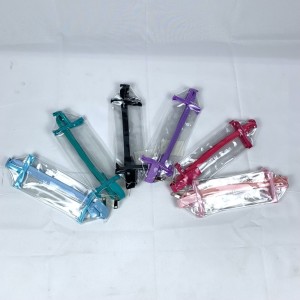 D092*CX480 NECESSAIRE COM FECHAMENTO ATRAVES DE ZÍPER E A SUPERFÍCIE EXTERIOR 