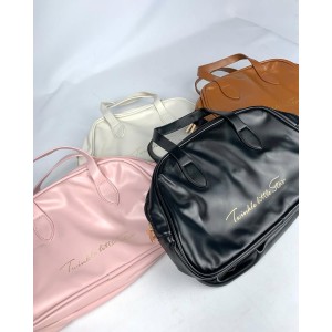 D243*CX140 NECESSAIRE COM FECHAMENTO ATRAVES DE ZÍPER