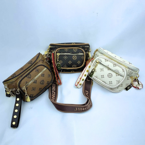 D326*CX120 BOLSA FEMININA EM MATERIAL PLÁSTICO