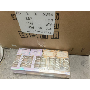 40UNH-01*CX960 SUPORTE EM MATERIAL PLÁSTICO UTILIZADO POR MANICURE