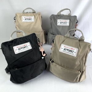 D368*CX140 MOCHILA PARA USO DIÁRIO COM FECHAMENTO DE ZÍPER