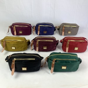 BOYUE-3576*CX120 BOLSA FEMININA COM ALÇA DE MÃO E A SUPERFÍCIE EXTERIOR EM MATERIAL PLÁSTICO